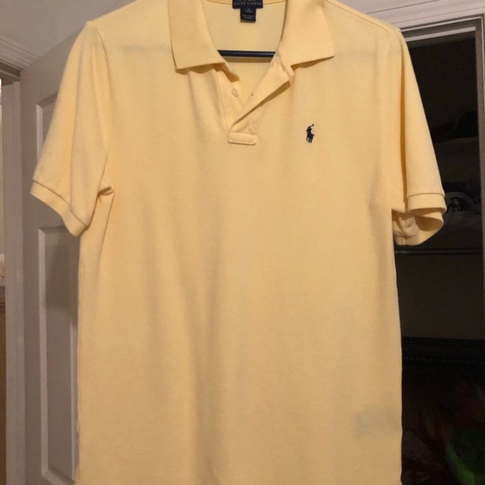 Polo-pale yellow